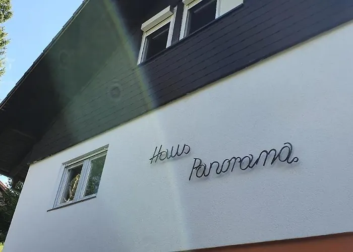 Im Schwarzwald Mit Panorama Blick Kleines Wiesental